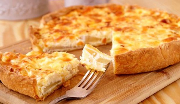 Cumartesi kahvaltısı için yalancı su böreği