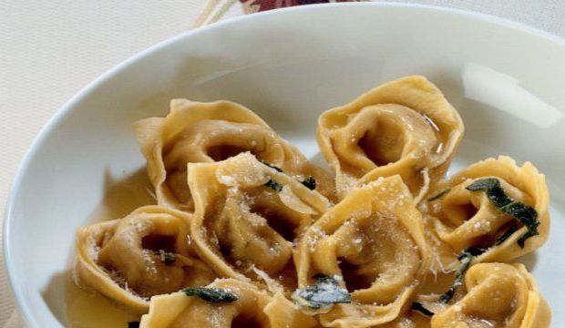 Kaz ciğerli tortellini
