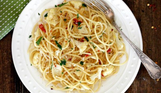 Karnabaharlı spagetti