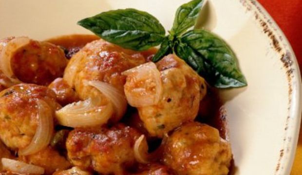 Sardunya usulü tavuk köftesi