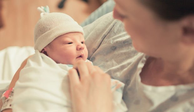 Yenidoğan bebekle ilgili merak edilenler