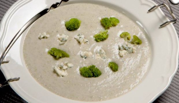 Kremalı mantar çorbası