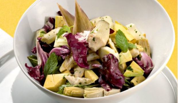 Avokado ve Enginar Salatası  tarifi