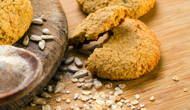 Portakallı ve yulaflı kurabiye