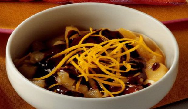 Çikolatalı armut tatlısı