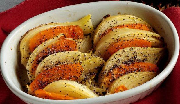 Firinda Havuc Ve Taze Rezene Yasam