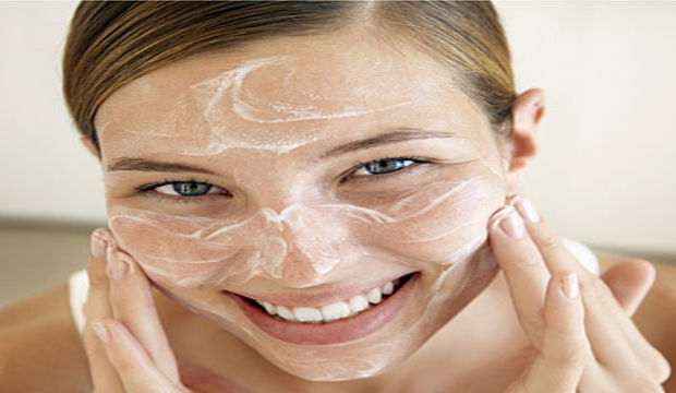 Cildinizin üzerindeki ölü toprağını atın