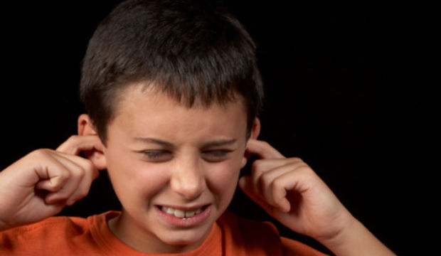 Bilim insanları otizmin nedenlerini araştırıyor