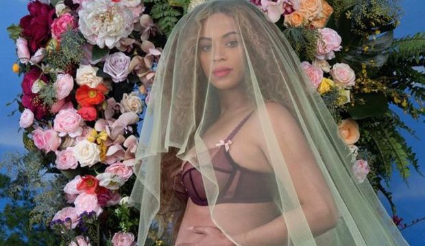 Ünlüler doğum sonrası kilolarını nasıl veriyor?