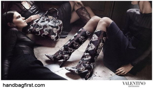 Valentino'dan gösterişli ama şık feminen etkisi