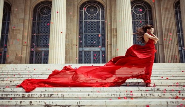 Kırmızı Giyen Daha Güçlü