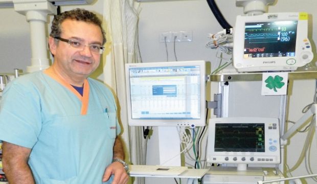 Yoğun bakımdaki hastaya uzaktan takip ve müdahale