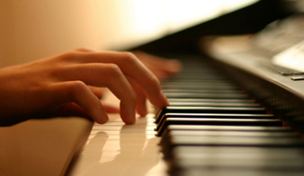Bach dinlemek acıları dindiriyor