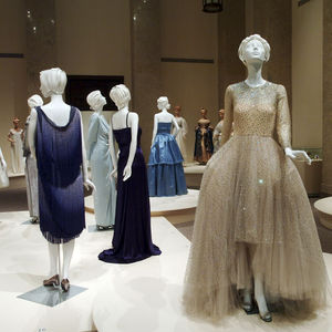 Bu yıl moda sergileri gezilecek!