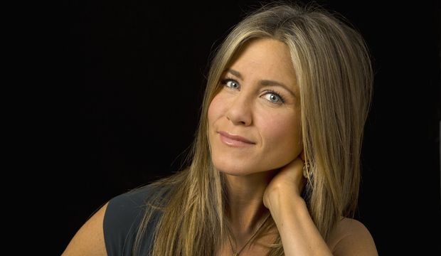 Jennifer Aniston anne oluyor