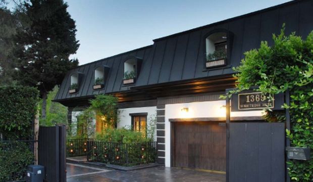 Ünlü yıldız Jessica Alba'nın Los Angeles'taki Bali esintili evi...