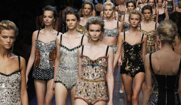 Dolce&Gabbana 2012 İlkbahar/Yaz Koleksiyonu göz kamaştırıyor