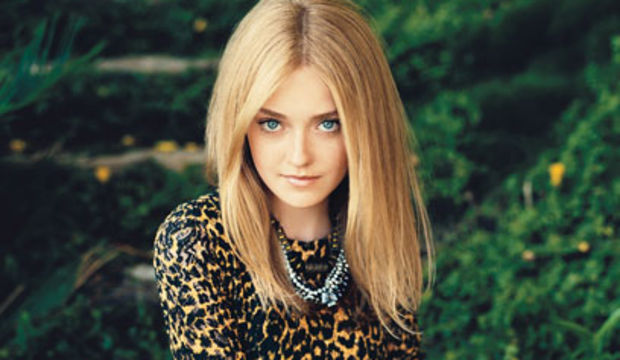 Genç oyuncu Dakota Fanning'in makyaj çantası...
