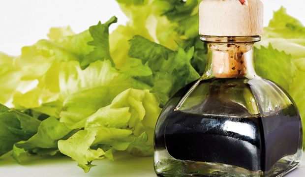 Sirkeyi nasıl bilirsiniz? Sirkeyle temizleyebileceğiniz 8 yer!