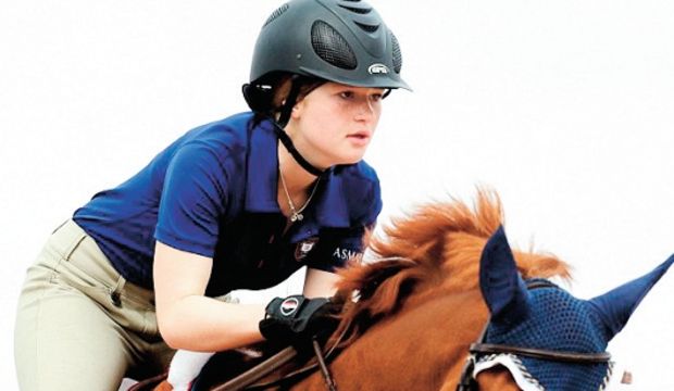 1 milyon dolara at biniyor!