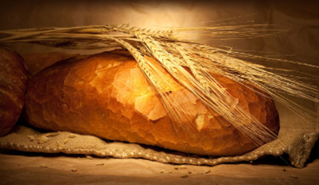 ‘Ekmekte katkı var, boya yok’ 