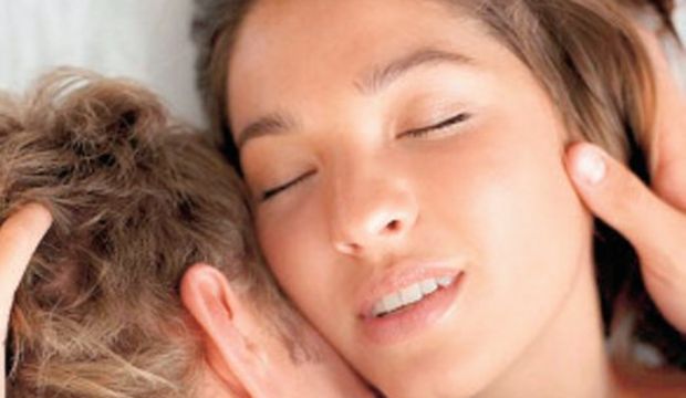 Bekârlar evlilere göre yatakta daha mutlu!