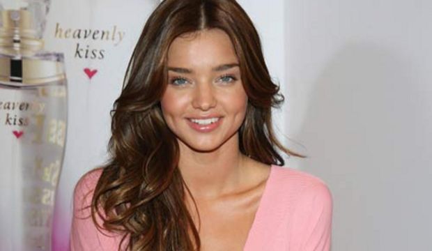 Miranda Kerr'in güzellik uğruna yaptığına inanamayacaksınız!