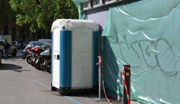 Sokak tuvaletine farklı bir yorum!