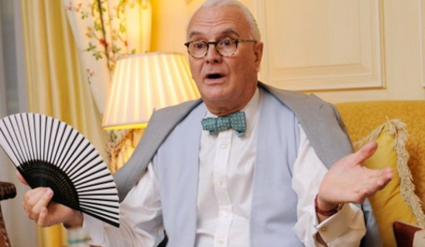 Manolo Blahnik hangi marka ile anlaştı?