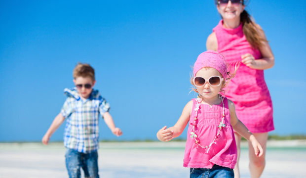 Gölgeniz sizden küçükse çocuğunuzu güneşe çıkarmayın!