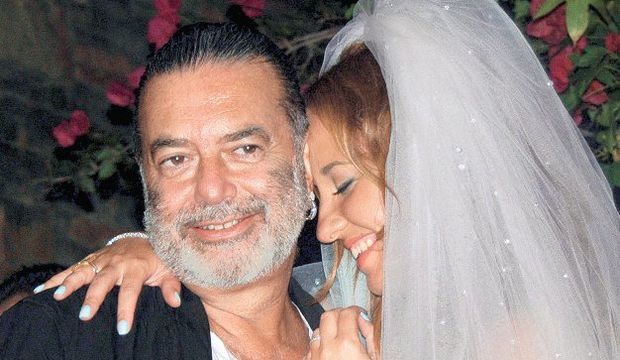 ‘Ali-Ayşe boşanınca evde düğün yaptık’