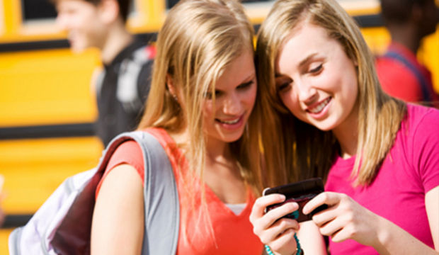 18 yaş öncesi gençlerin telefon mesajları…