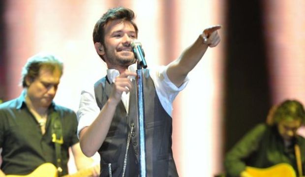 Kenan’ı duydu mekanı terk etti!