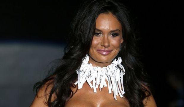 Silvio’nun dişçisi podyumda!