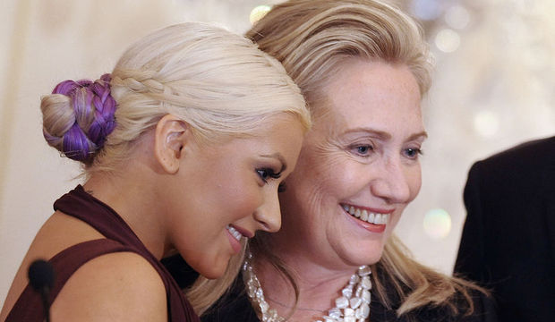 Açlıkla savaşan Aguilera’ya ödül!