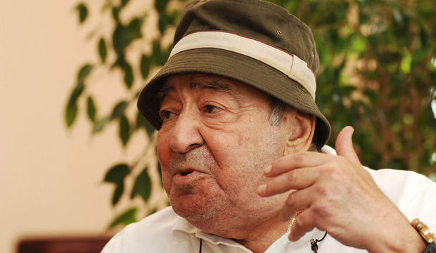 Komedi ustası ağlattı!