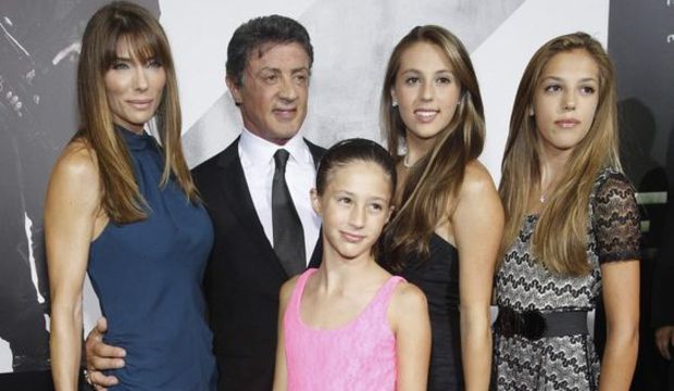 Kızına açık kalp ameliyatı!