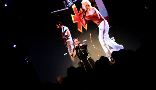 Hayko Cepkin "Aşkın Izdırabını..." lansmanı ile yine bir ilke imza attı!