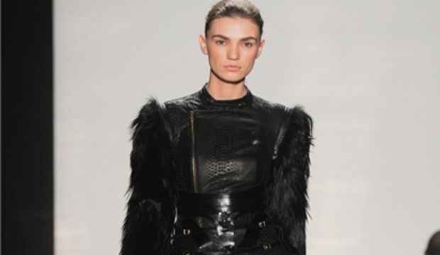 Hervé Léger by Max Azria 2012 Kış defilesi...
