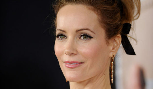 Megan'ın göğüsleri gerçek ve süperler!