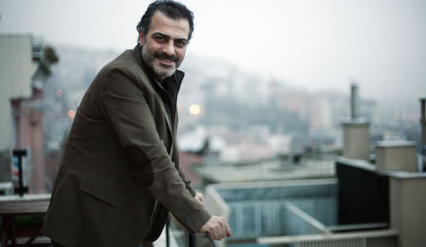 Trafiğe takıldı sitem etti!