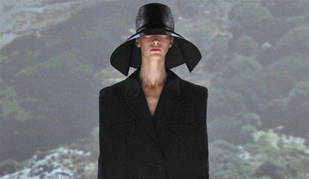 Chalayan 2013 İlkbahar Koleksiyonu