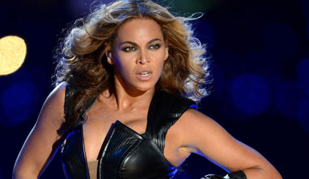 Hayvanseverleri kızdıran kıyafet!