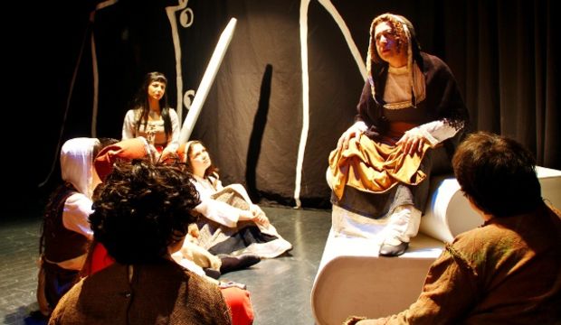 Tiyatro Merdiven Georg Büchner’in 200. doğum yılını “Woyzeck” ile kutluyor!