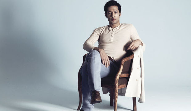 Mert Fırat: "Tiyatro yamaç paraşütü gibi"