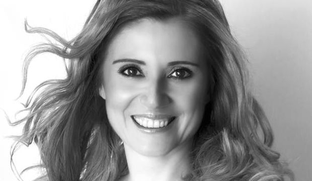 Erlin Tomaoğlu "Kar Tanesi" video klibi yayınlandı!