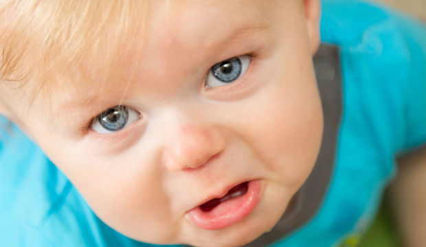 Bebeklerde bağırsak düğümlenmesine dikkat!