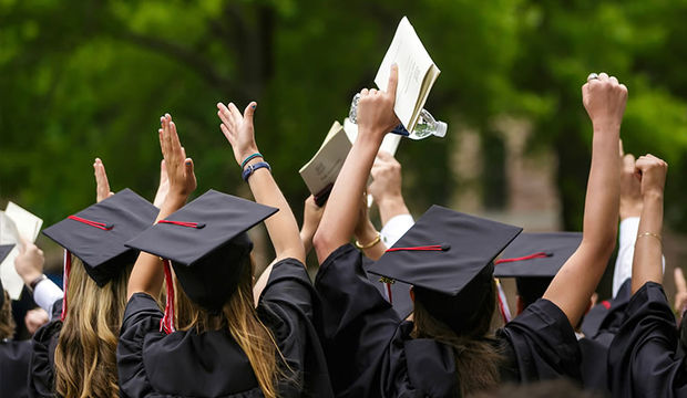 Mezuniyet balosunda kusursuz görünmenin yolları!