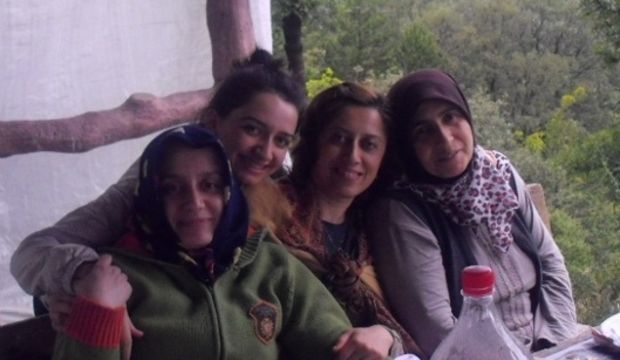 Şimdi ben senim annem!