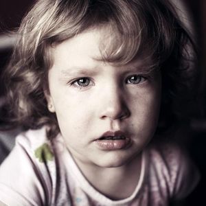 Tacize uğramış erkek çocuk agresif, kız çocuk depresif olur! 